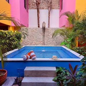Art 57 - Adults Only 2* Merida